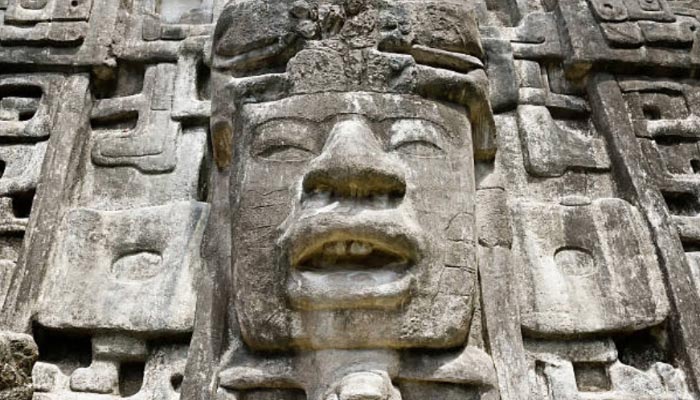 Ruinas-Maias-em-Belize