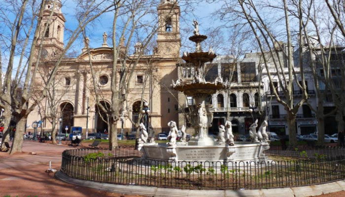 Plaza-Constituición-montevideo