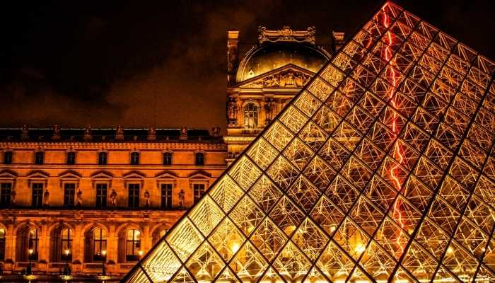 Museu do Louvre